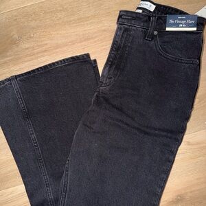 Abercrombie & Fitch High Rise Vintage Flare Jeans - Black